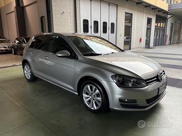 Volkswagen Golf Business 1.6 TDI DSG 5p. Highline 
