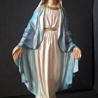statuetta della Madonna Miracolosa