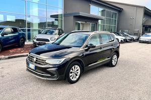 VOLKSWAGEN Tiguan 1.5 TSI ACT Life