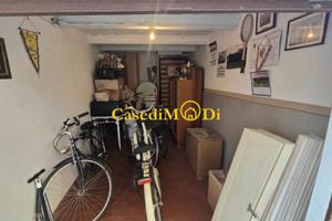 Box / Garage di 10 m² a Livorno