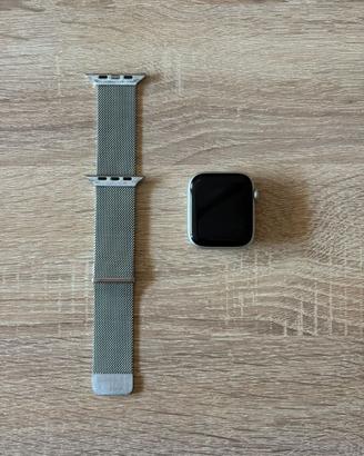 Apple Watch SE (2ª generazione) 44mm GPS 