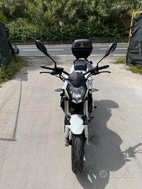 Benelli Bn 125