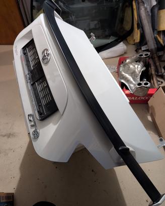 Vari ricambi TOYOTA GT86 / BRZ leggere descrizione