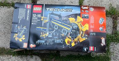 Lego Technic Power Wheel Excavator