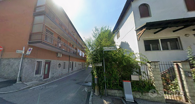 Stanza SINGOLA CON GIARDINO CONDOMINIALE A LODI