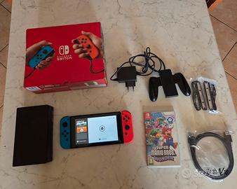 Nintendo Switch seminuovo + SuperMario Bros Wonder