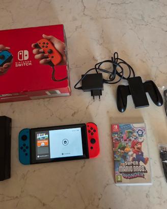 Nintendo Switch seminuovo + SuperMario Bros Wonder