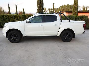 Nissan NAVARA 4WD