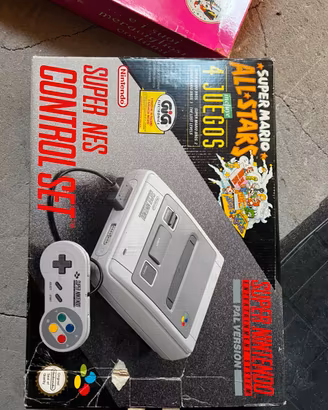 SUPER NINTENDO