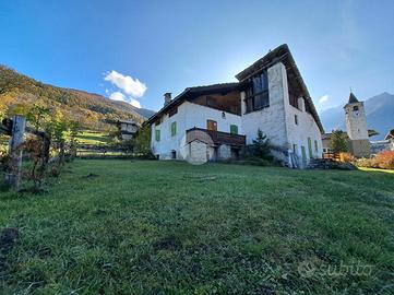 CASA SEMINDIPENDENTE A AYMAVILLES