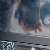 stereo con schermo estraibile 