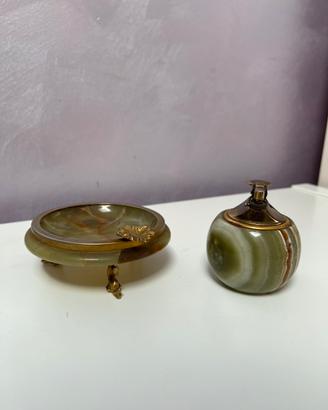 Posacenere e zippo in onice