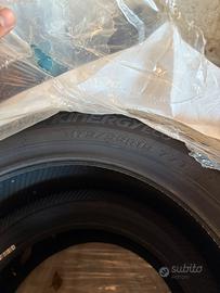 2 pneumatici Hankook