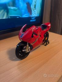 Modellino ducati