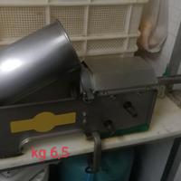 INSACCATORE SALSICCE 