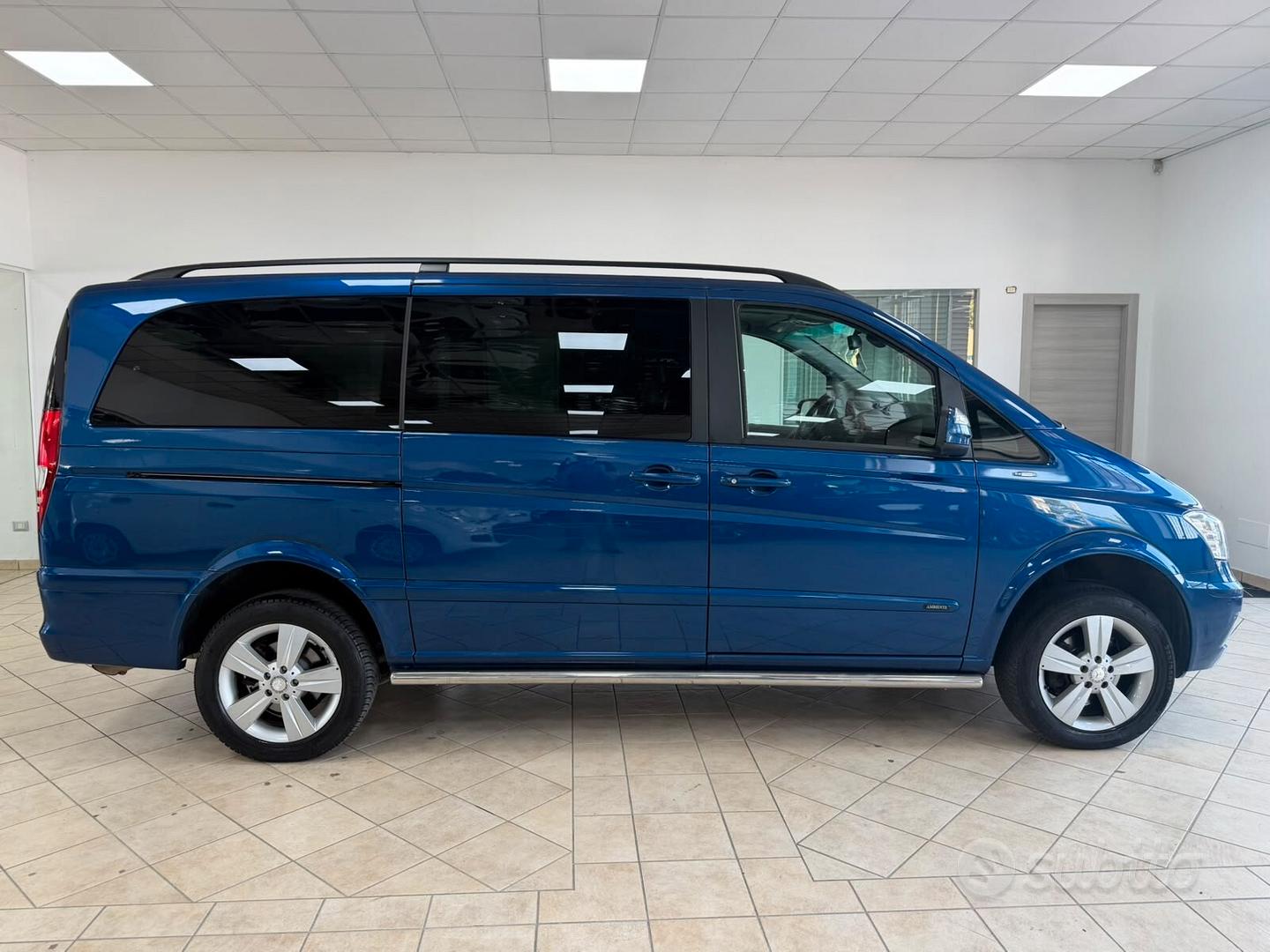 Mercedes-Benz Viano 2011 photo 4
