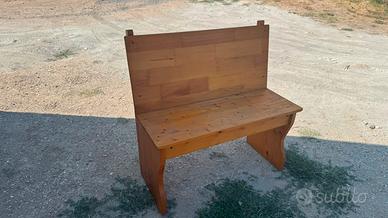 panchina in legno 