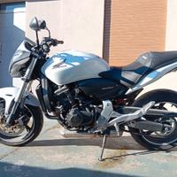 Honda Hornet 600 - aprile 2011