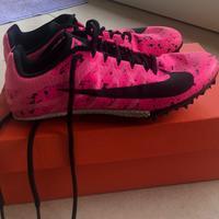 Scarpe Nike chiodate da atletica