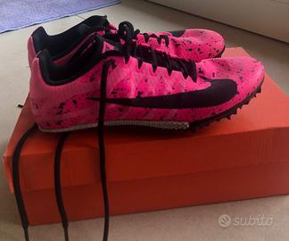Scarpe Nike chiodate da atletica