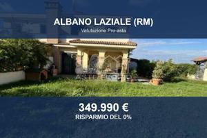 Immobile in asta di 161 m² con box auto a Albano L