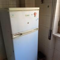 Frigorifero in buone condizioni