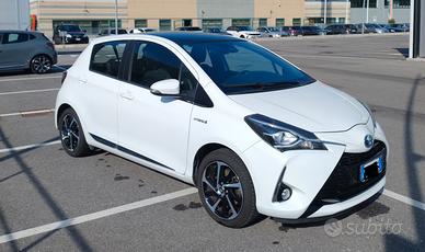 Toyota Yaris Hybrid 