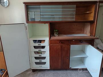 credenza antica 
