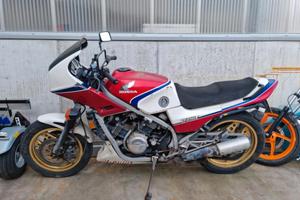 Honda VF 750 - 1983 - 39219 km