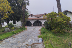 Casa indipendente con parco