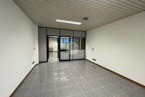 UFFICIO A DESENZANO DEL GARDA