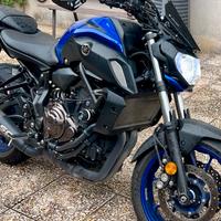 Yamaha MT-07 2019 Blu – Perfetta, accessoriata