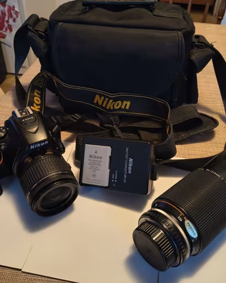 Nikon D5600 + Ob 18-55mm VR +  Teleob+ borsa