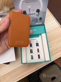 ESR Geo Wallet Stand MagSafe Find My Marrone