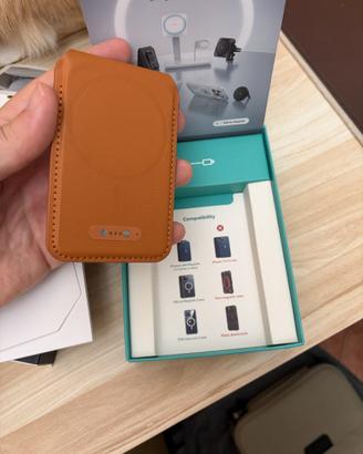 ESR Geo Wallet Stand MagSafe Find My Marrone