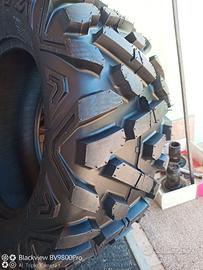 Gomme e cerchi quad Polaris ed altri