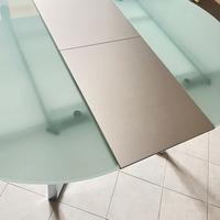 Tavolo rotondo in vetro allungabile