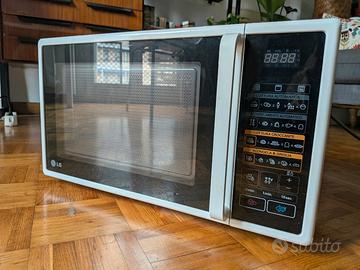 Forno microonde LG con grill e cottura automatica