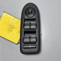 PULSANTIERA ANTERIORE SINISTRA FORD Kuga Serie (CB