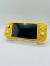 nintendo-switch-lite-gialla-custodia-protettiva
