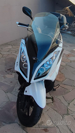 Kymco Downtown 300i - 2009
