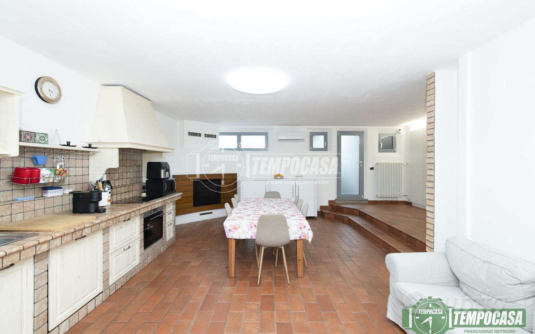 House in San Giuliano Milanese, Cascina Carlotta - Altro