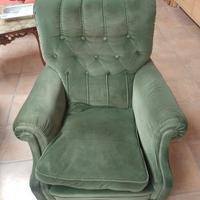 Poltrona Frau in velluto verde