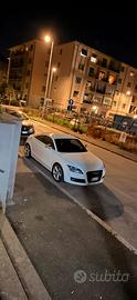 Audi TT tronic tfsi 2.0 turbo