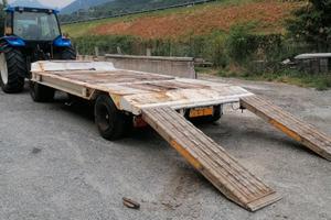 Macchina operatrice trainata, pianale 2 assi