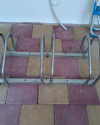 rastrelliera bicicletta 