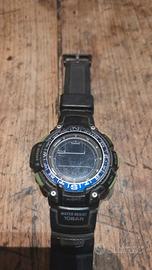 Orologio Casio superilluminator con altimetro