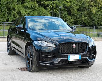 Jaguar F-pace 2018 R-sport black