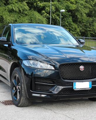 Jaguar F-pace 2018 R-sport black
