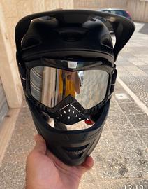 Casco Giro mips Switchblade